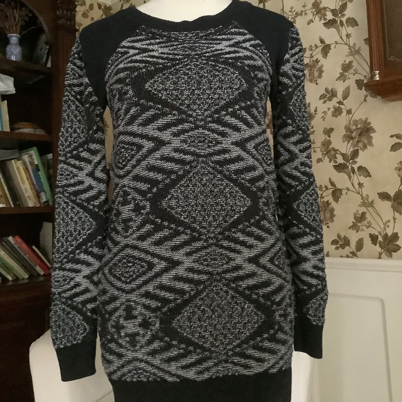 Women Sun & Shadow Cotton Sweater Tunic Length  Black and Gray Size M - Picture 1 of 4